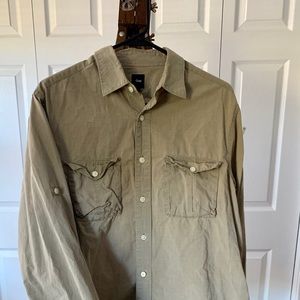 Men’s Gap Tan Button Up